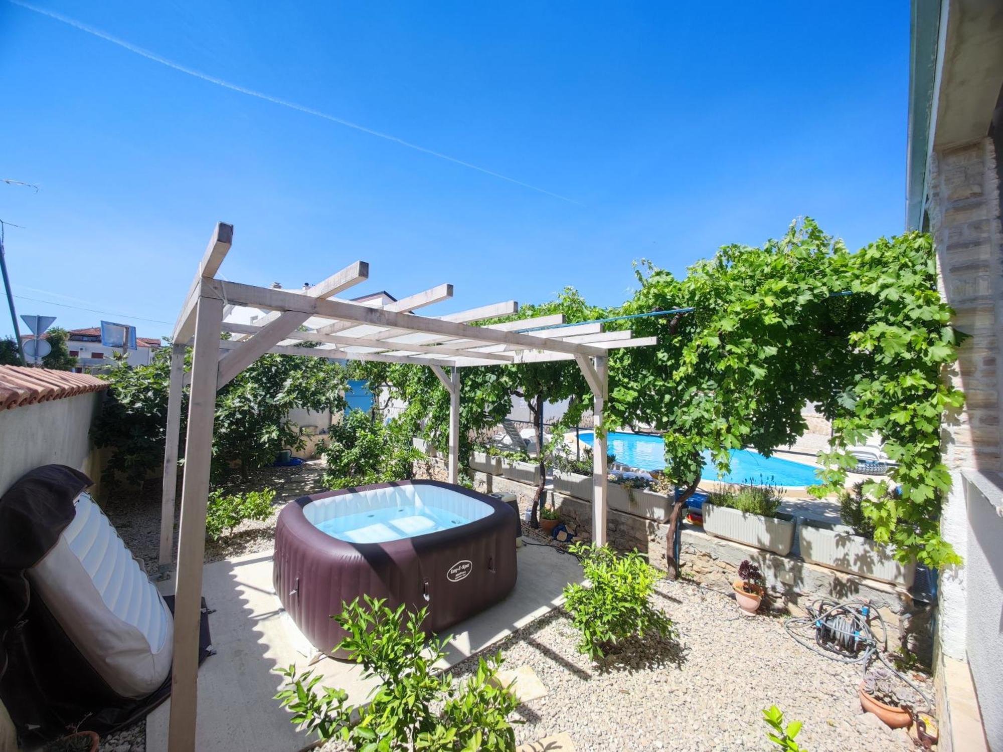 Vila Sentio Mare-Apartments Livaic Zeljko Pirovac Eksteriør billede